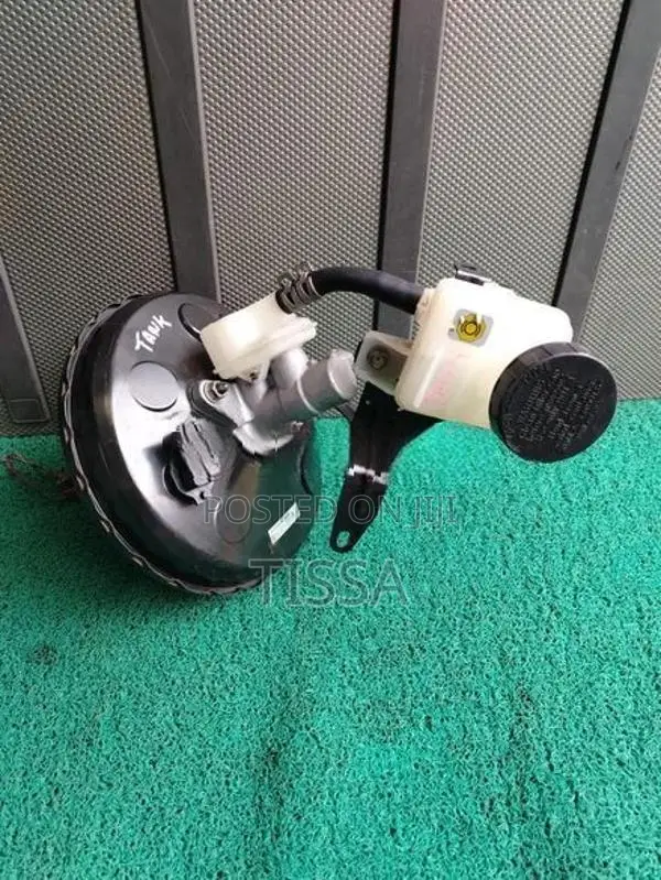 Toyota Tank Brake Booster With Pump