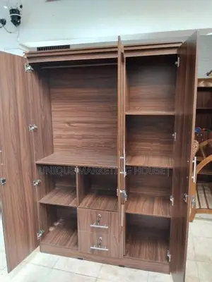 Modern 3 D Dark Camiliya Wardrobe with Mirror