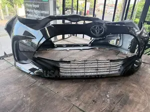 Toyota yaris Front buffer