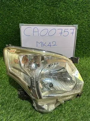 Suzuki Spacia (MK42S) Head Light