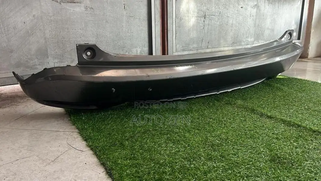 Vezel 2024 Rear Buffer Panel