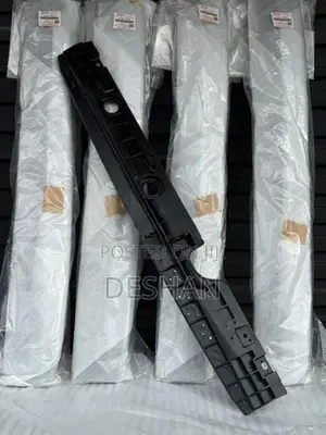 Wagon r mh55s rediator lower panel support bar genuine