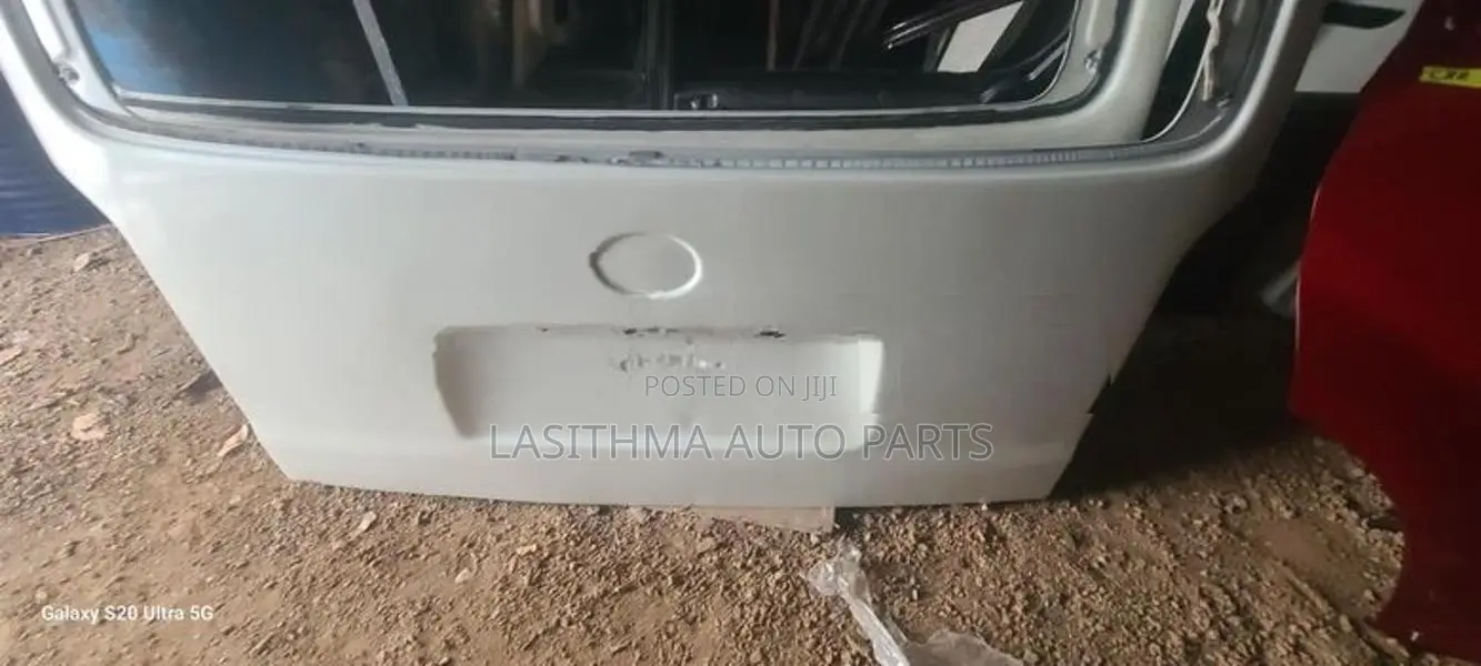KDH Dicky Door Panel