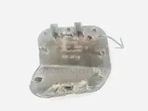 Nissan X-Trail T32 Front Buffer Tow Hook Cover