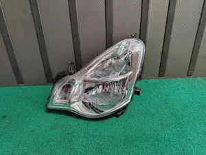 Nissan Bluebird G11 Headlight
