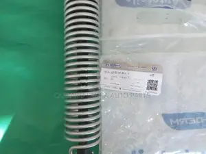 BMW 520d F10 Rear Trunk Lid Return Spring