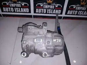 Toyota Prius W30 AC compressor