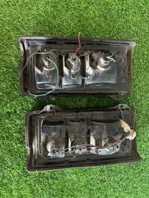 E24 DX tail light