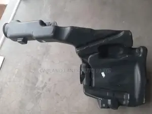 Benz W204/212 Wiper Washer Tank