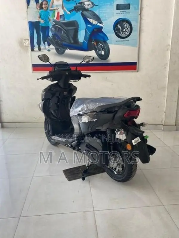 Yamaha Ray ZR 125 2025