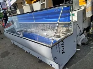 කුකුල් මස් සහ මාළු ශීතකරන. Chicken & Fish Display Coolers S1