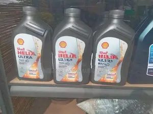 Shell Helix Ultra SAE - 5W 40 Engine OIl 1L