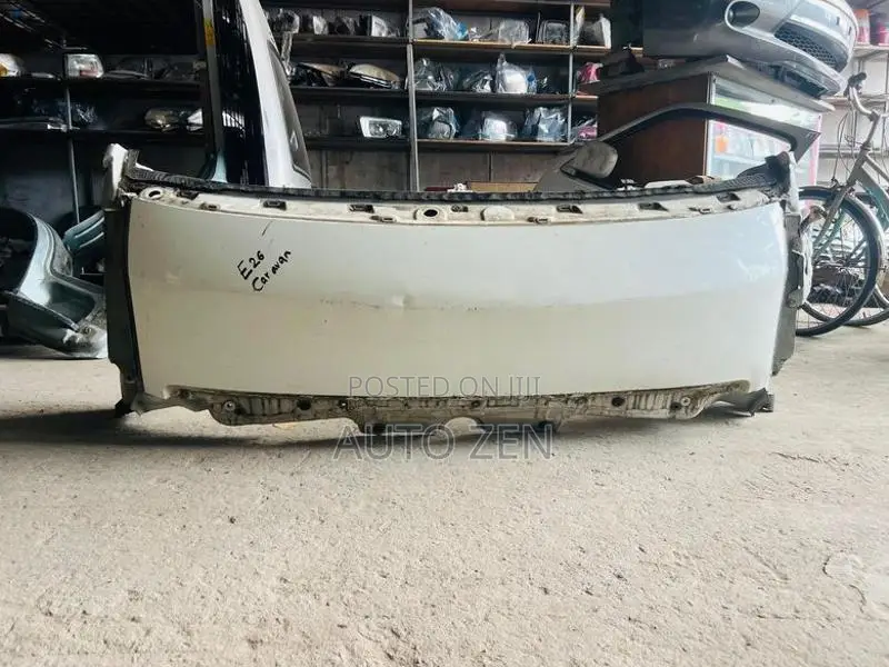 E26 NOCE CUT PANEL