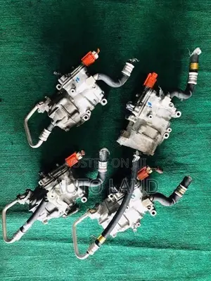 Toyota Axio Hybrid NKE165 AC Compressor