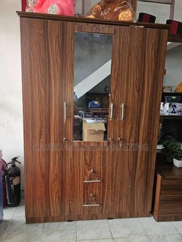 New Melamine 3 Door Cupboard Wardrobe 6*4 Ft