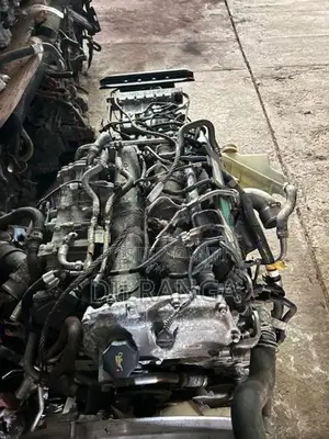 Mitsubishi Fuso 4p10 Engine Complete