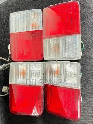 Every DA17 Tail Lamps