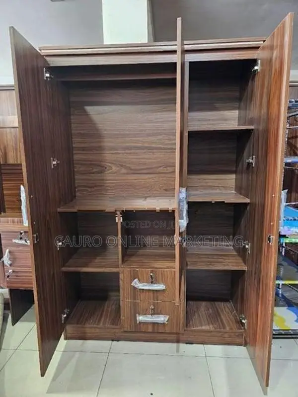 New Melamine 3 Door Cupboard 6*4 Ft Wardrobe