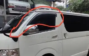 Toyota KDH Door Visor