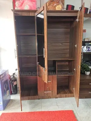 New Melamine 3 Door Cupboard Wardrobe 6*4 Ft