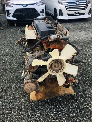 Isuzu 6HE1-1 Engine