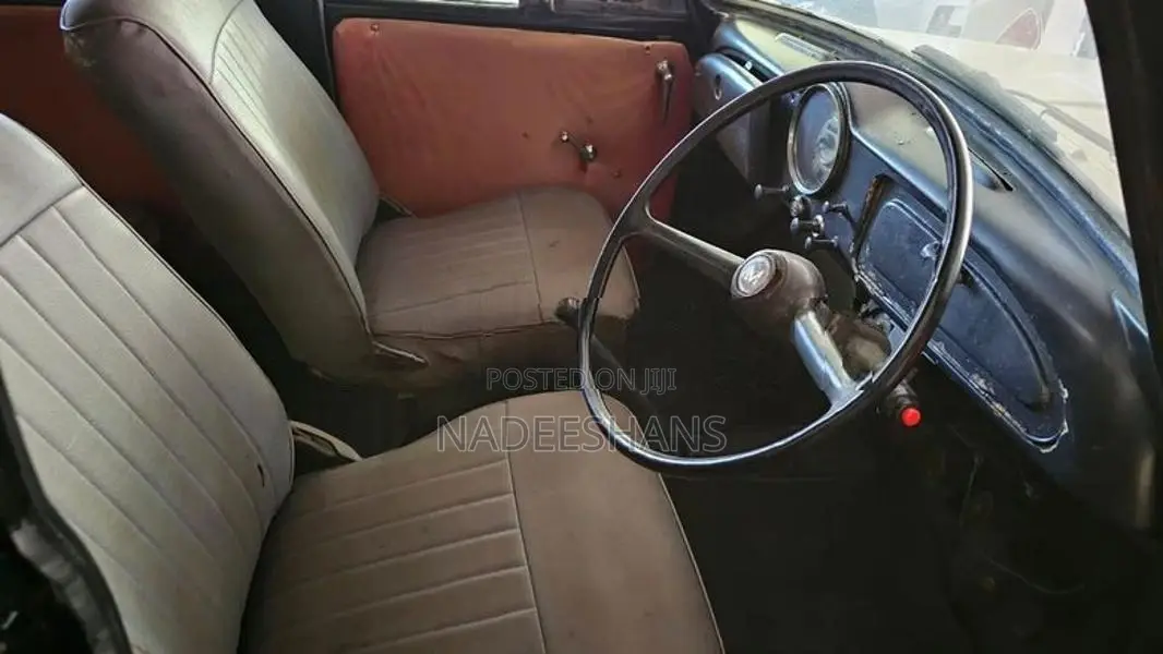 Morris Minor 111 1957
