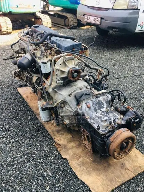 Isuzu 6HE1-1 Engine