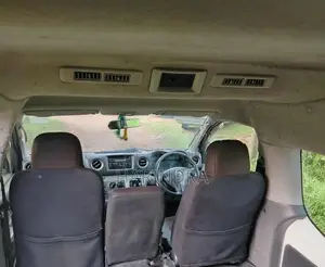 Nissan Caravan E26 NV350 Superlong 2015