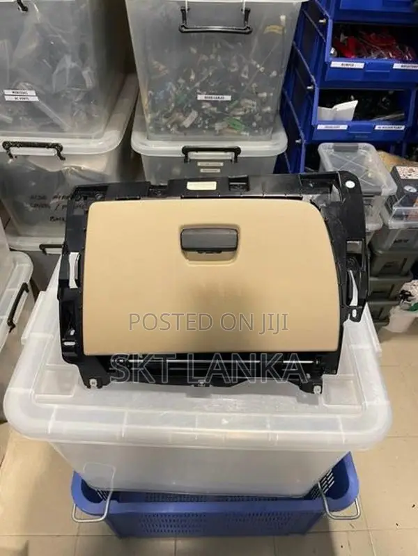 BMW X1 2012 Dashboard Glove Box Beige