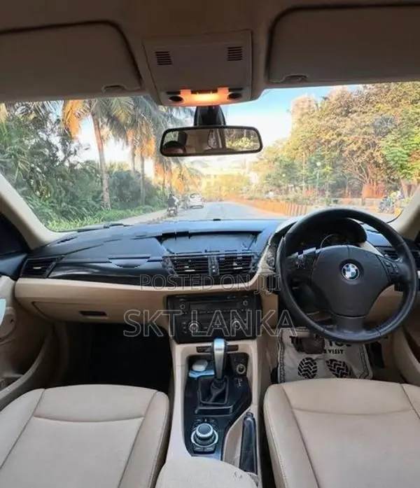 BMW X1 2012 Dashboard Glove Box Beige