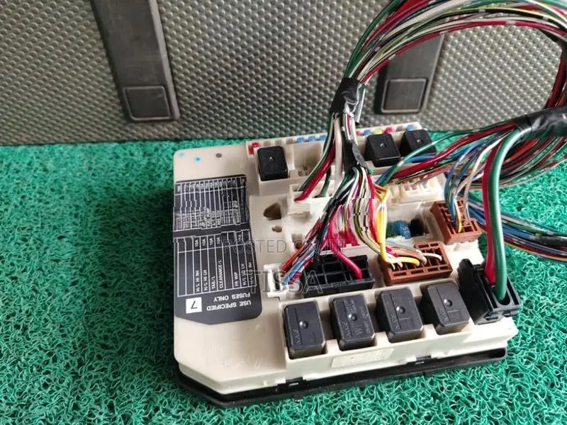 Nissan AD Wagon Y12 Fuse Box (IPDM)