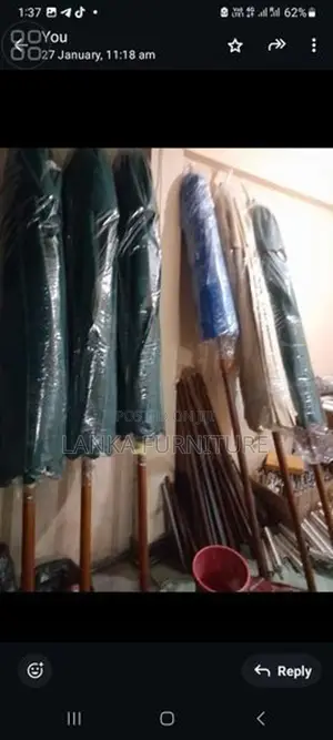 BEACH UMBRELLA S
