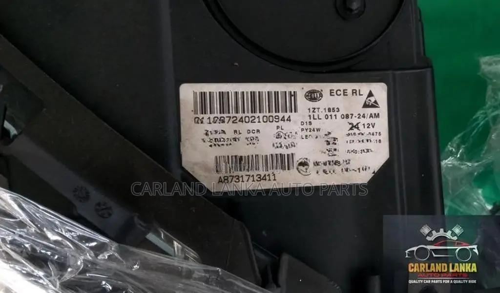 BMW F10 520D Head Light (L Side)