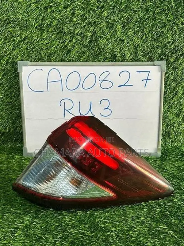 Honda Vezel (RU3) Tail Light