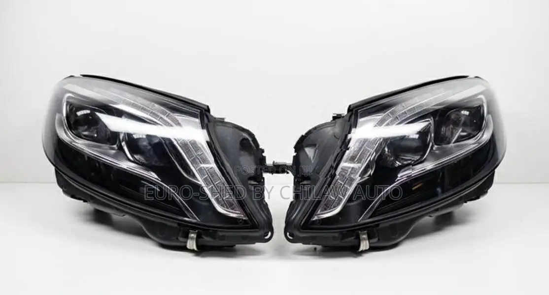 Mercedes Benz W222 Head Lights