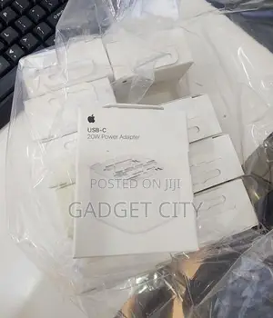 Apple 20W USB C Power Adapter