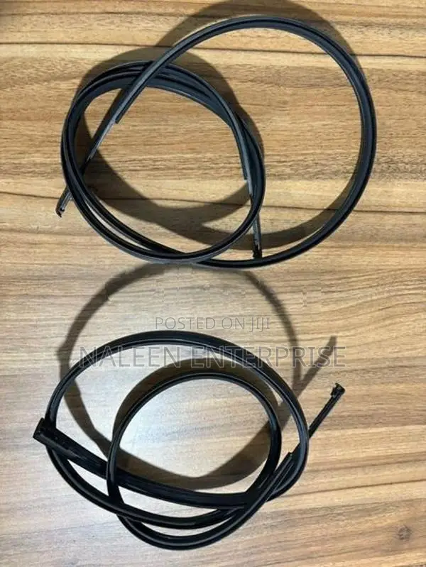 Toyota Aqua Roof Beeding Set