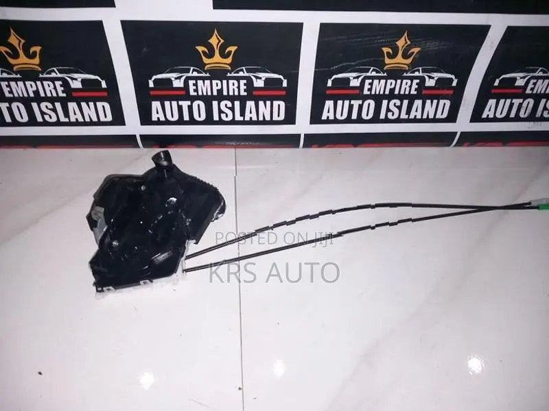 Toyota Vitz KSP 130 Door Actuator unit