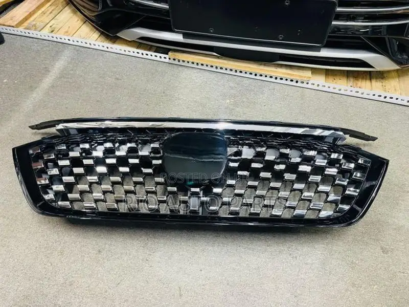 Honda Vezel Grill