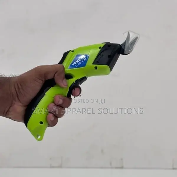 Rechargable Electric Scissor Safety Lock To Prevent Unwanted Cuts