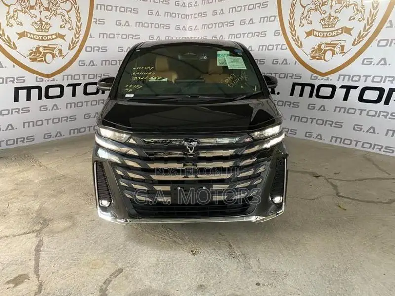 Toyota Vellfire Executive Lounge 2024