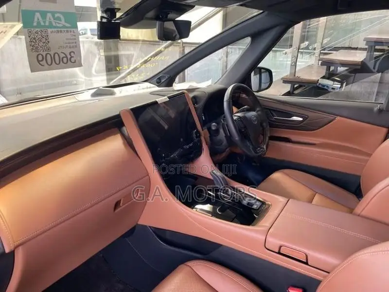 Toyota Vellfire Executive Lounge 2024