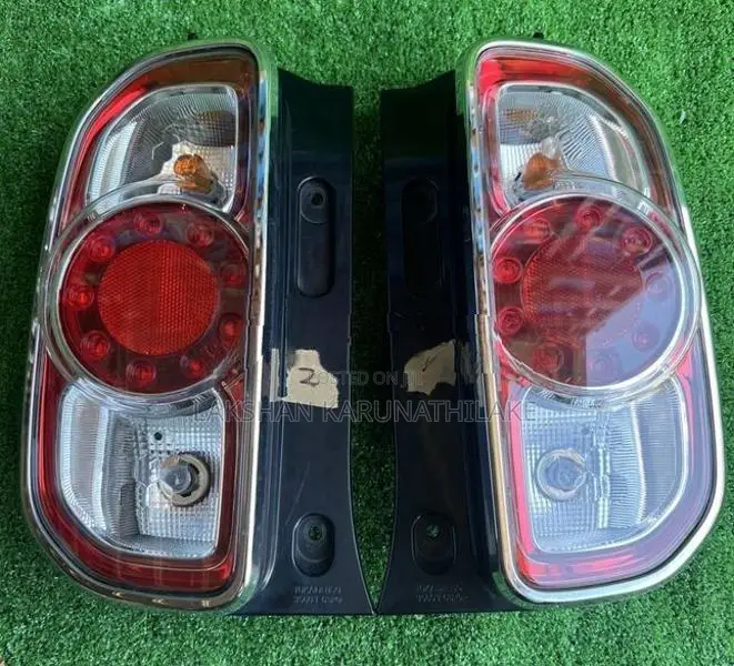 Suzuki Hustler J Style MR31 Tail Light