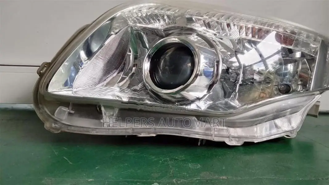 Toyota Axio 141 Headlight