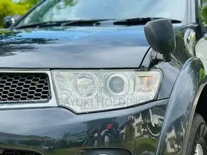 Mitsubishi Montero SPORT DIESEL 2012