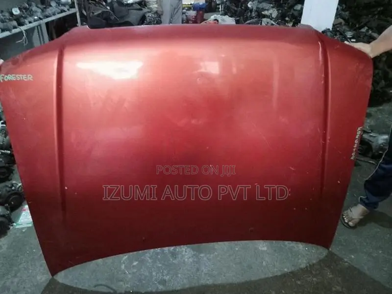 Subaru Forester bonnet