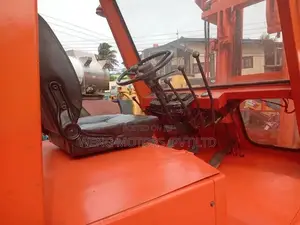 TOYOTA 3FD60 6 TON FORK LIFT