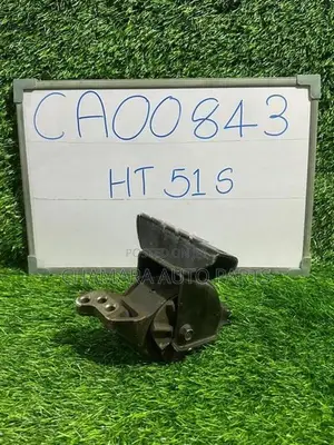 Suzuki Swift (HT51S/2004) Gear Box Mount