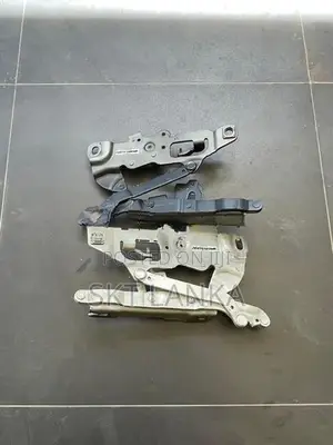 Genuine Bmw 5 Series 520d 2015 F10 Bonnet Hinges Driver with Passenger