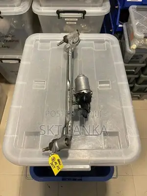 Genuine BMW X5 Hybrid F15 2018 Front Wiper Motor